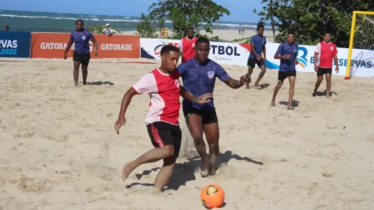 Puerto Plata le dió la bienvenida al fútbol de playa