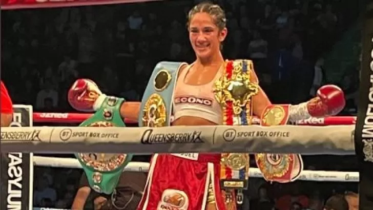 ¡Lo hizo! Amanda Serrano ganó su cuarto cinturón mundial peso pluma