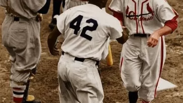 San Luis, no fue tan hóstil con Jackie Robinson como cuenta el mito