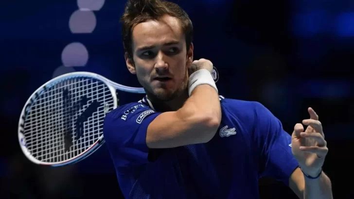 Medvedev llega a semifinales del ATP Finals con puntaje perfecto
