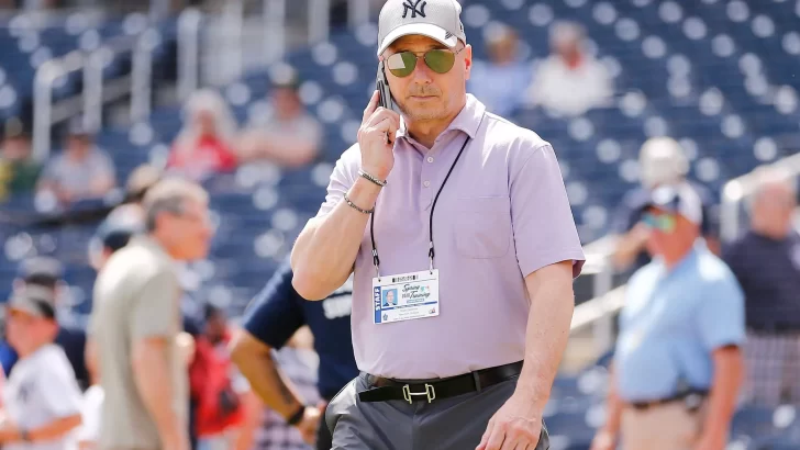 Brian Cashman buscará hacer aún más fuertes a los Yankees, ¿Podrá lograrlo?