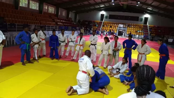 Judocas dominicanos van con todo al Campeonato Mundial Juvenil