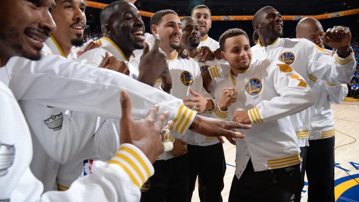 ¿La maldición del campeón?, los Warriors no encuentran el rumbo en este comienzo de NBA