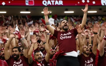 Qataríes admiten que dejaron el estadio decepcionados por el bajo nivel del equipo