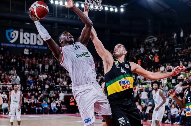 Ángel Delgado sigue indetenible en Superliga de Baloncesto de Turquía