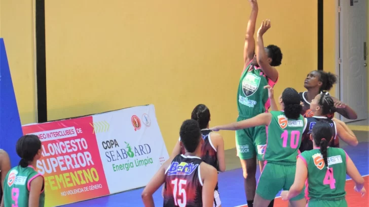 Baloncesto femenino dominicano colocó a sus cuatro mejores equipos