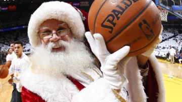 Ser despedido en Navidad, una costumbre poco amigable de la NBA