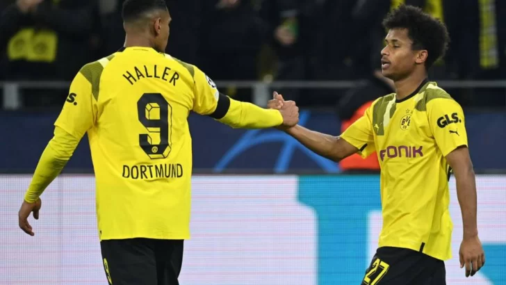 Dortmund gana en casa y el Chelsea sigue en caída libre