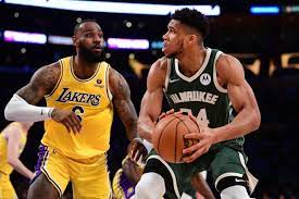 Milwaukee Bucks vs. Los Angeles Lakers: predicciones, favoritos y cuánto pagan en las casas de apuestas