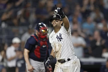 Padres de San Diego sorprenden con la firma de un ex de los Yankees