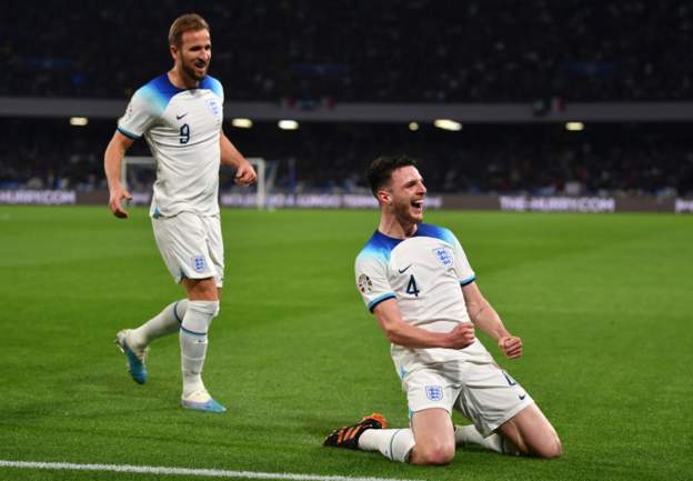 Inglaterra pega primero en el arranque de las Eliminatorias a la Euro