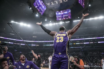 Con un anillo más LeBron James entra a los cinco mejores Lakers de todos los tiempos