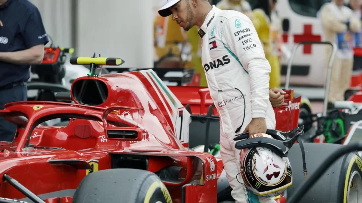 Ferrari ofrecería contrato millonario a Hamilton para el 2024