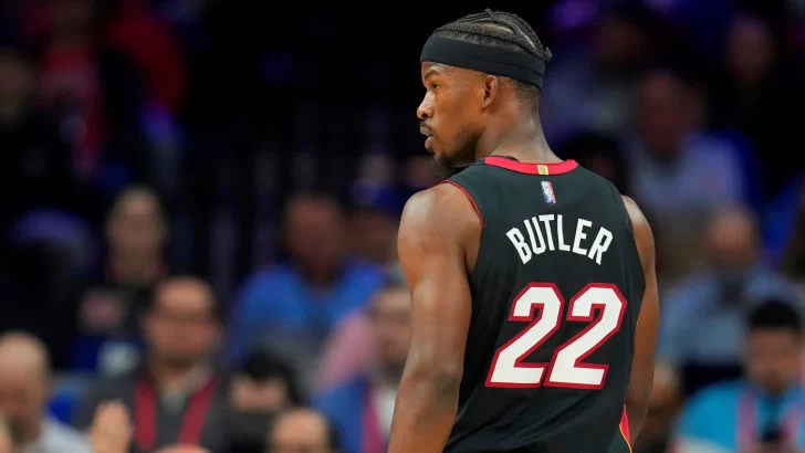 ¿Por qué Jimmy Butler lleva el dorsal 22 en el Heat?