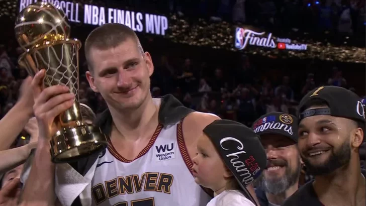 ¡Háganle una estatua en Denver! Nikola Jokic es el MVP de las finales de NBA