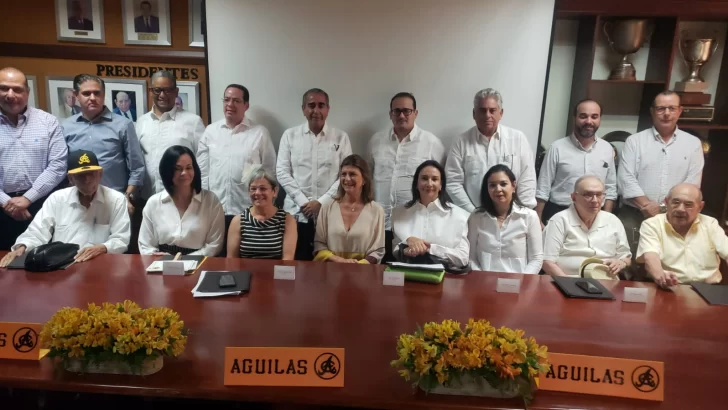 Águilas Cibaeñas realizan asamblea y reeligen a García Sued como presidente