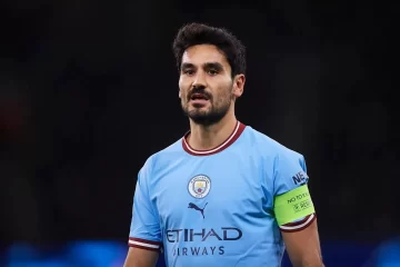 Manchester City apuntó contra Gundogan por irse al FC Barcelona