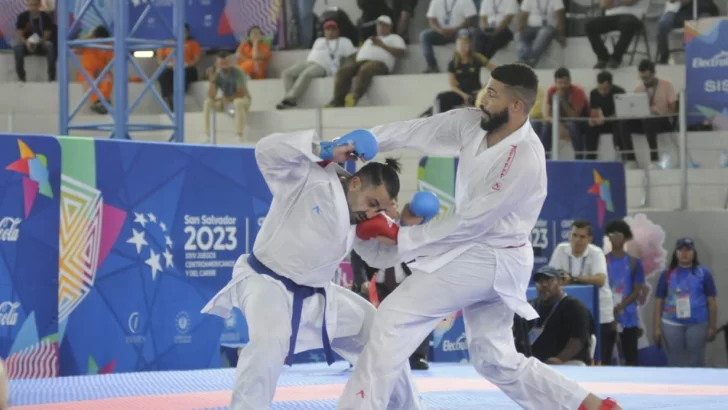 ¡Puños dorados! Dominicana suma dos oros en karate y sigue sonando en San Salvador 2023