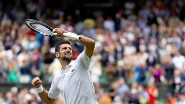 Djokovic vence a Sinner y es finalista de Wimbledon