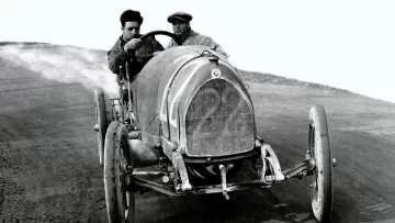 Ferrari conmemora 35 años del fallecimiento de Enzo, su fundador