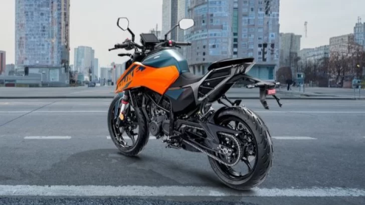 Nueva KTM 125 Duke: Mejoras en chasis, motor e innovaciones en la electrónica