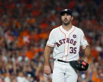 ¡Astros dan un golpe de autoridad! Traen de regreso a Verlander