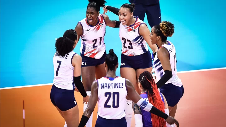 Preolímpico de Voleibol Femenino 2023: Reinas del Caribe barren a Ucrania en Ningbo
