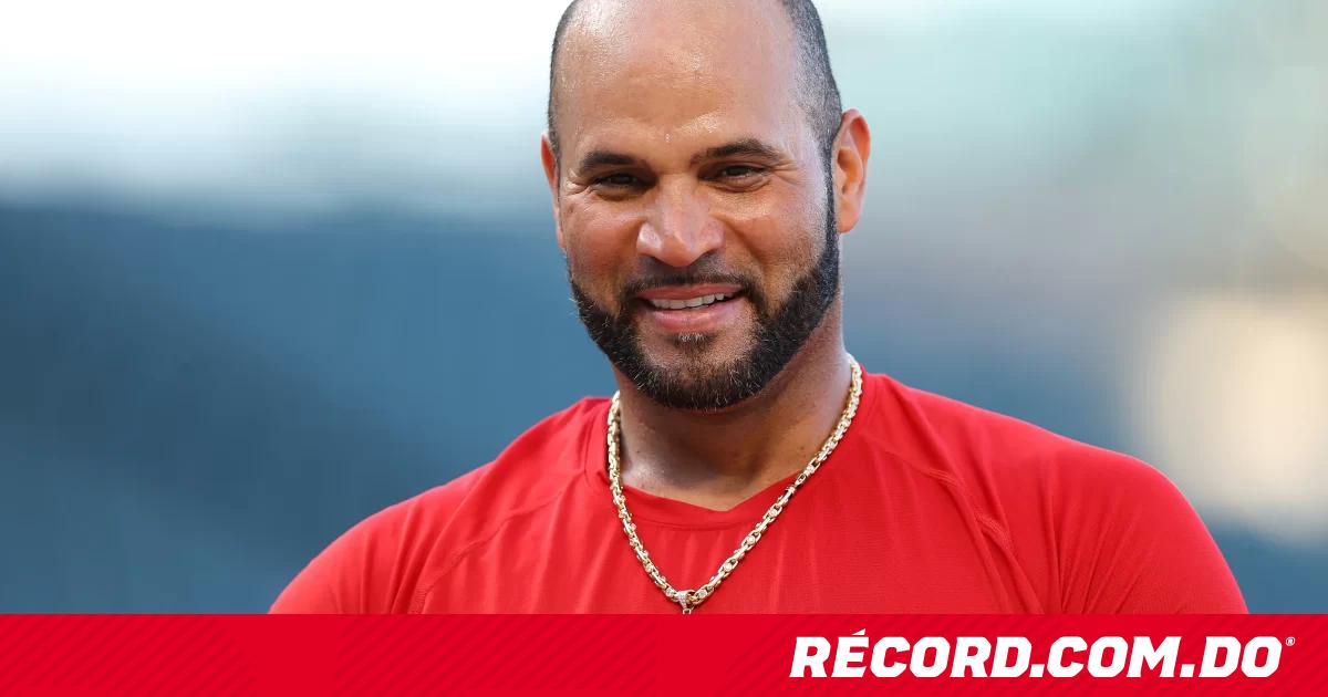 Albert Pujols Es Pillado Viviendo Una Aventura En Dubai