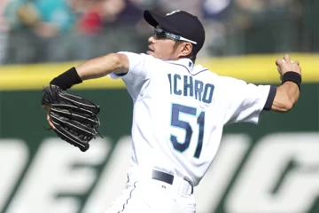 ¡A sus 50 y como lanzador! Ichiro Suzuki lanza un juego completo en blanco