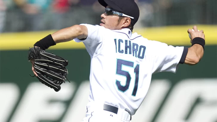 ¡A sus 50 y como lanzador! Ichiro Suzuki lanza un juego completo en blanco