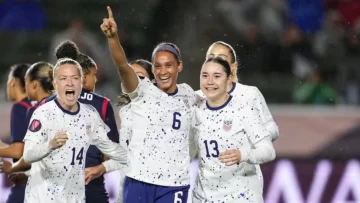 Estados Unidos vapulea a República Dominicana 5-0 en la Copa Oro Femenina de la CONCACAF