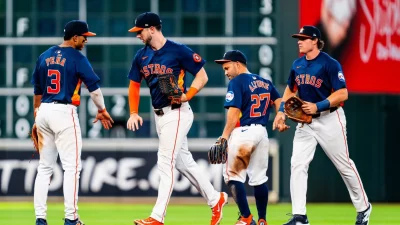  Astros de Houston luchan contra lesiones y mal desempeño en una temporada decepcionante 
