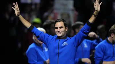  La elegancia perenne de Roger Federer: más allá de la cancha 