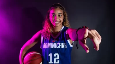  Esmery Martínez: talento dominicano que brilla en la WNBA 