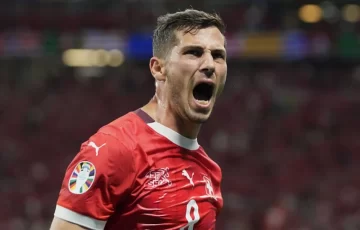 Suiza golpea primero y abre el marcador contra Italia (Video)