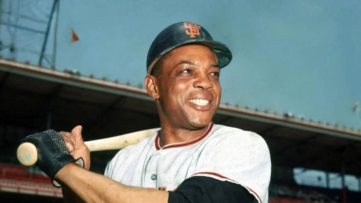 El gigante del béisbol Willie Mays muere a los 93 años