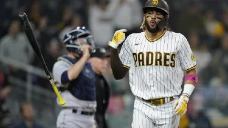 Tatis Jr. empatando mejor racha de imparables de su carrera