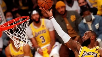  Razones por las que LeBron no ejercerá su opción de contrato con los Lakers 