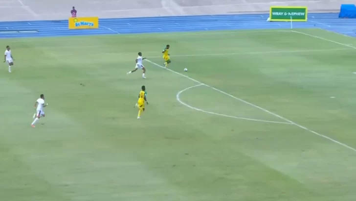 Jamaica vs Dominicana: el infantil gol de Shamar Nicholson