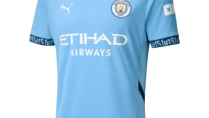 Las nuevas camisetas oficiales de Puma que utilizará Manchester City para la temporada 24/25