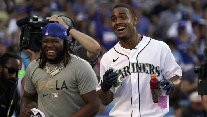 Vladimir Guerrero Jr. cerca de hacer equipo con Julio Rodríguez en Seattle según informes