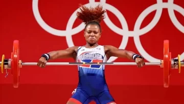 Dominicana en París 2024: Horario y dónde ver a Beatriz Pirón en Levantamiento de Pesas 49 kg Femenino