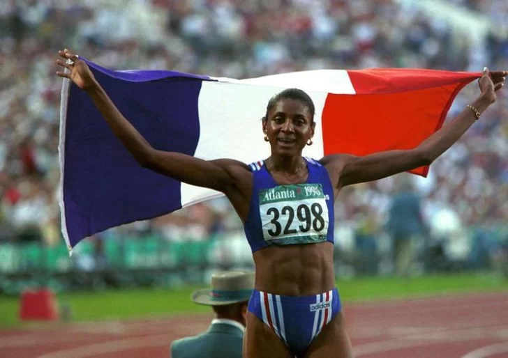 ¿Quién era la atleta que tenía el récord en atletismo y qué ahora pertenece a Marileidy Paulino en Juegos Olímpicos