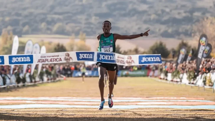 ¿Quiénes son Thierry Ndikumwenayo y Abdessamad Oukhelfen? Los representantes de España en atletismo que van por el oro en Juegos Olímpicos