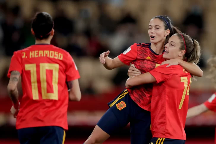 Alexia Putellas y Aitana Bonmatí: ¿Las españolas podrán hacerle frente a la selección colombiana?