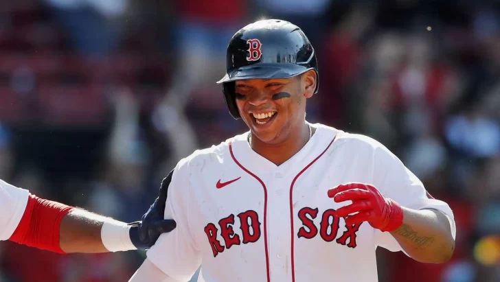 Rafael Devers recibe importante actualización sobre su lesión en el hombro