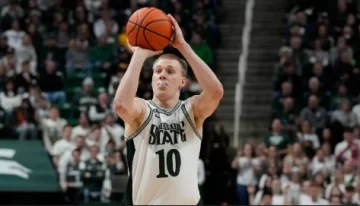 Joey Hauser busca su oportunidad en la NBA con los Atlanta Hawks