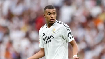 Estreno triunfal: Real Madrid golea al Valladolid en el debut de Mbappé en el Bernabéu