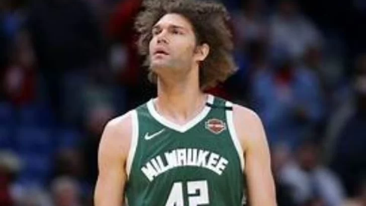 Robin Lopez evalúa dar el salto a Europa en la recta final de su carrera