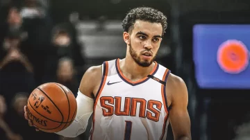 Suns le ganan pulseada a los Knicks con Tyus Jones